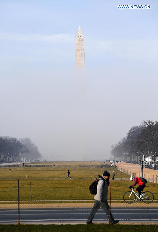 U.S.-WASHINGTON D.C.-FOG