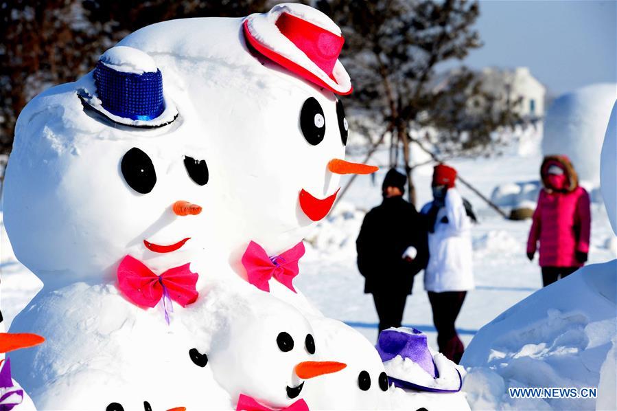 CHINA-HARBIN-SNOWMAN (CN)