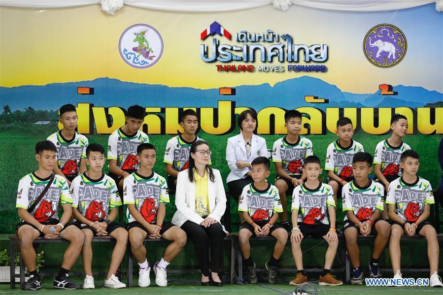 THAILAND-CHIANG RAI-FOOTBALLERS-PUBLIC APPEARANCE