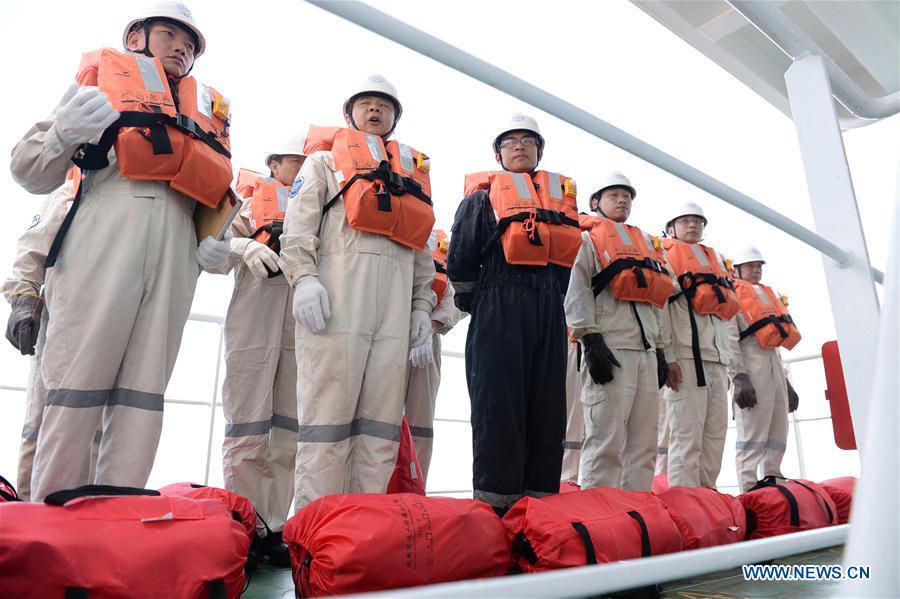 CHINESE TIAN'EN VESSEL-POLAR SILK ROAD-EMERGENCY DRILL