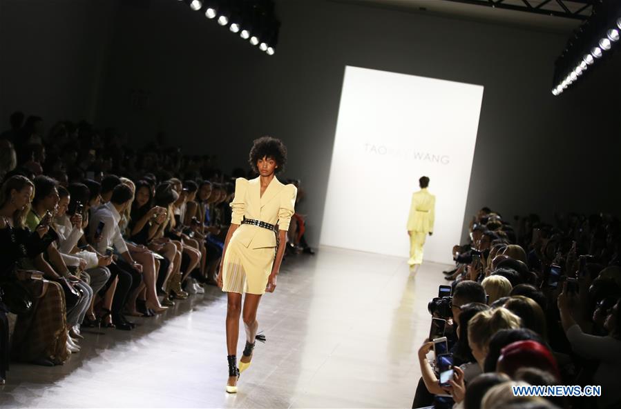 U.S.-NEW YORK-FASHION WEEK-TAORAY WANG