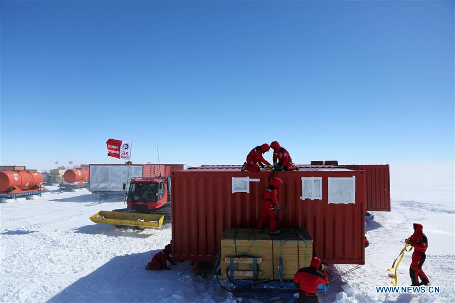 ANTARCTICA-XUELONG-INLAND EXPEDITION-BLIZZARD