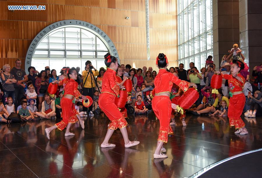 NEW ZEALAND-WELLINGTON-FLASH MOB-SPRING FESTIVAL