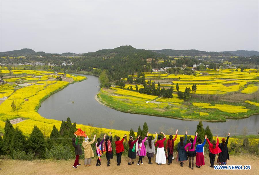 CHINA-SICHUAN-RURAL DEVELOPMENT-FLOWERS-TOURISM (CN)