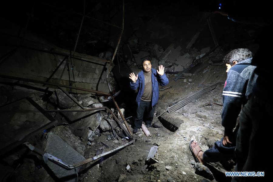 MIDEAST-GAZA CITY-AIR STRIKE