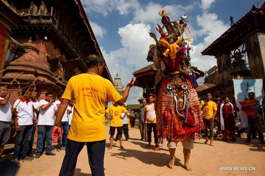 NEPAL-BHAKTAPUR-PANCHA DAN FESTIVAL