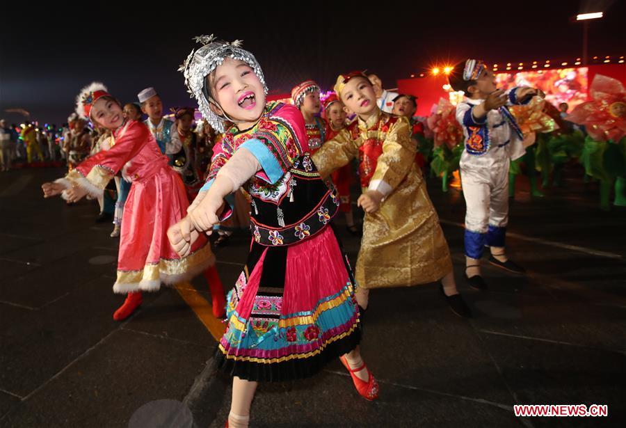 (PRC70Years)CHINA-BEIJING-NATIONAL DAY-CELEBRATIONS-EVENING GALA (CN)