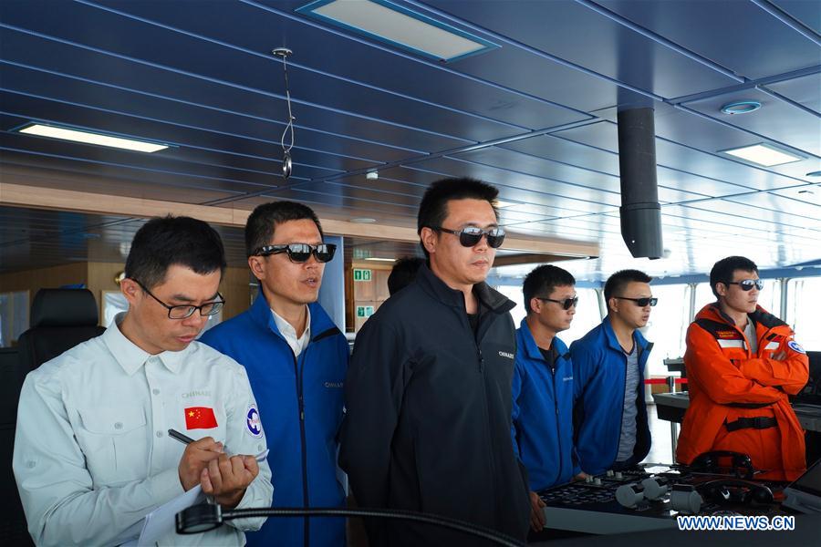 (EyesonSci) CHINA-XUELONG 2-ANTARCTICA-EXPEDITION-ICEBREAKING(CN)