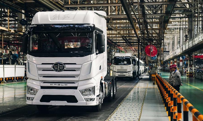 Jiefang J7 truck goes into mass production phase