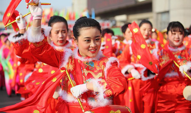 Villagers perform yangge dance to celebrate upcoming Spring Festival in Shandong