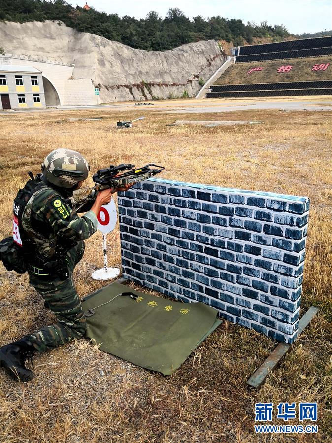 （圖文互動）（5）一切為了實戰(zhàn)——武警部隊“巔峰”特戰(zhàn)比武競賽現(xiàn)場見聞