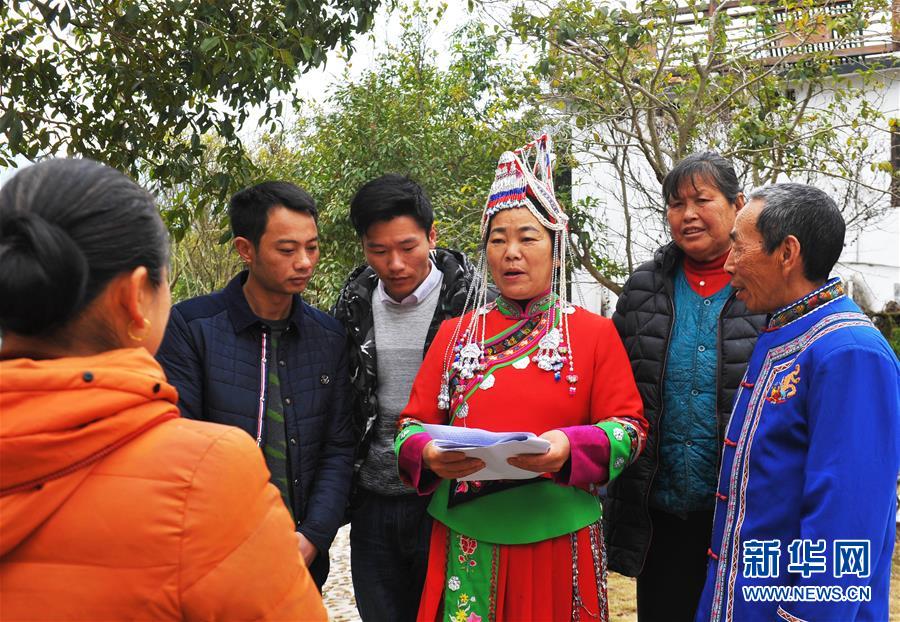 （兩會前夕看落實·圖文互動）（2）奮力脫貧攻堅 生態(tài)追“清”逐“綠”——江西落實習近平總書記全國兩會重要講話精神紀實