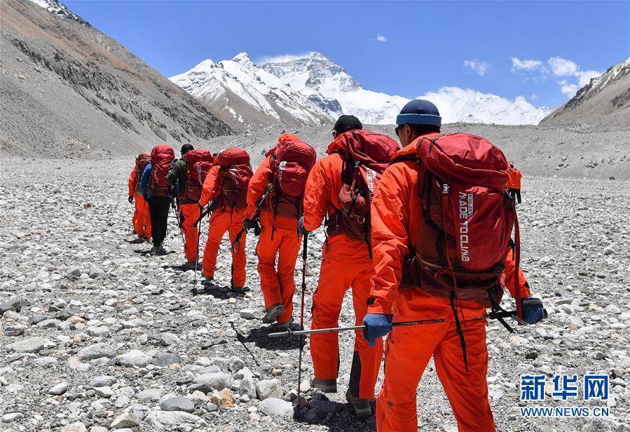 （2020珠峰高程測量）（8）有望22日登頂 測量登山隊再次向珠峰發(fā)起挑戰(zhàn)