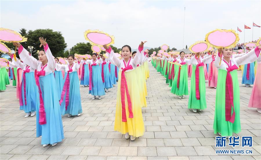 （XHDW）（2）朝鮮民眾熱烈歡迎習(xí)近平